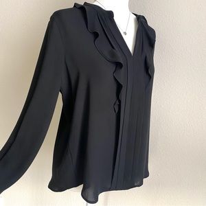 Ruffle trim V-Neck long sleeves business shirt